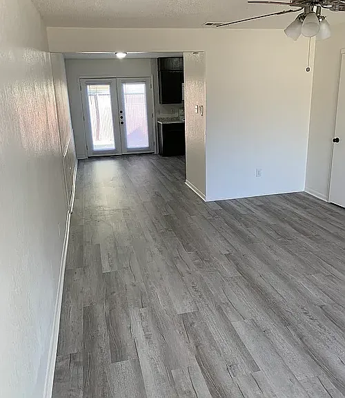 3413 Victoria Cir #B — Photo 3