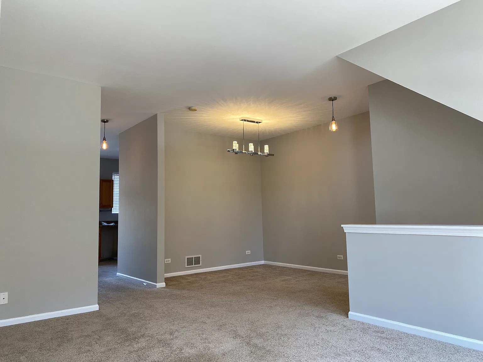 2 bed, 2.5 bath, 1617 sqft, $2,500 — Photo 3