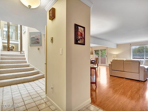 3rd image of 2031 Shepherdia Dr