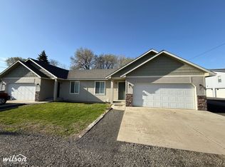 9710 Us Highway 12 #B, Naches, WA 98937