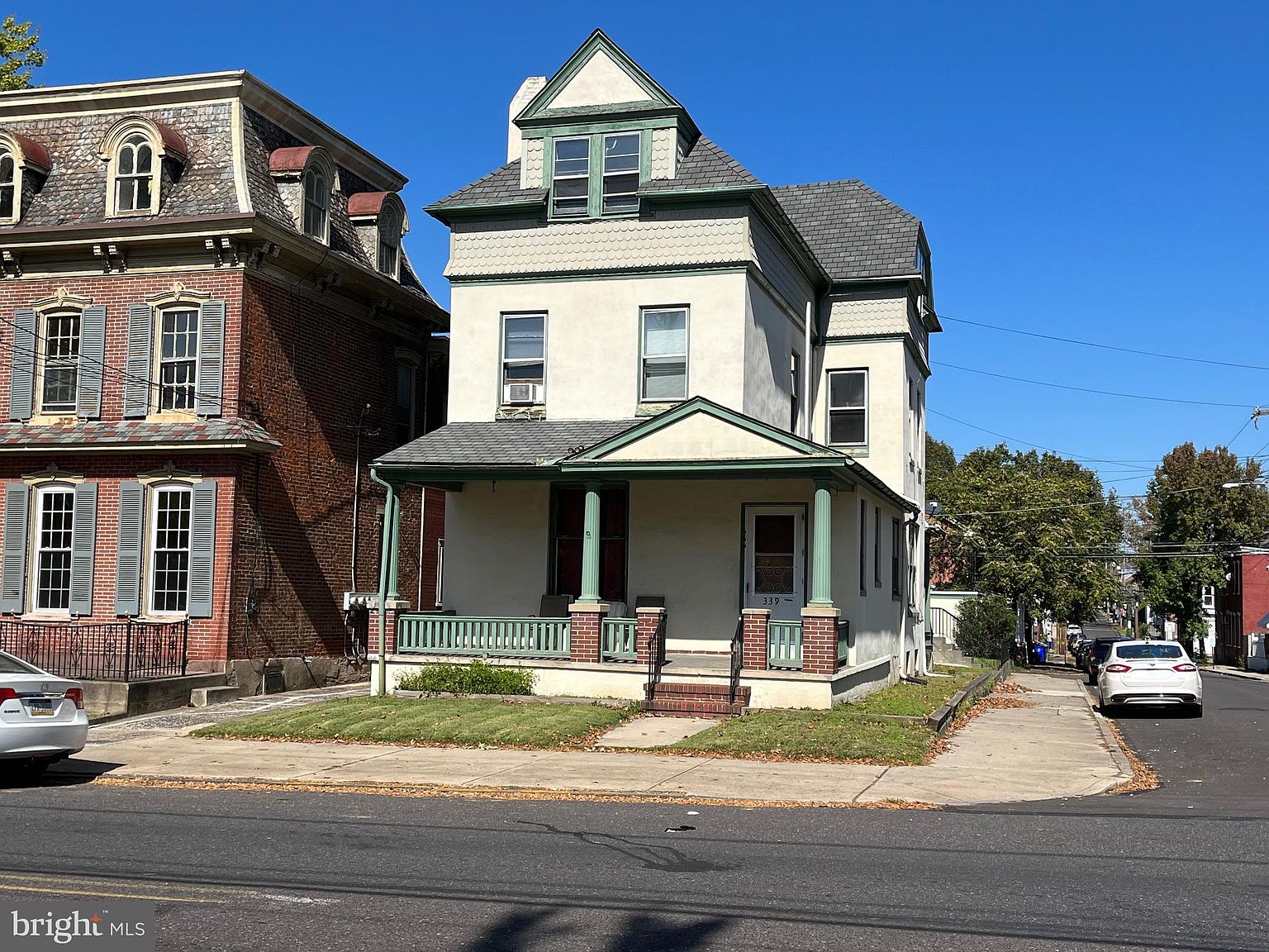 KING&POPOです 339 King St, Pottstown, PA 19464 | Zillow