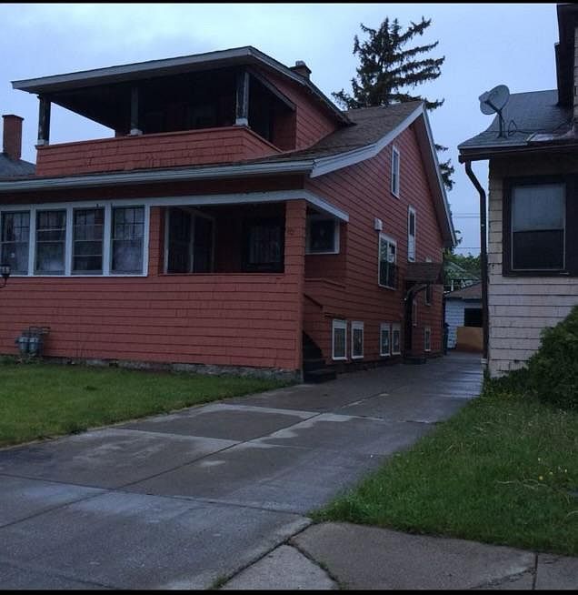 1st image of 82 Shirley Ave Floor 1