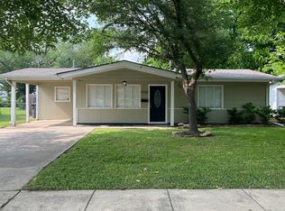 5740 Dennis Ave, Fort Worth, TX 76114