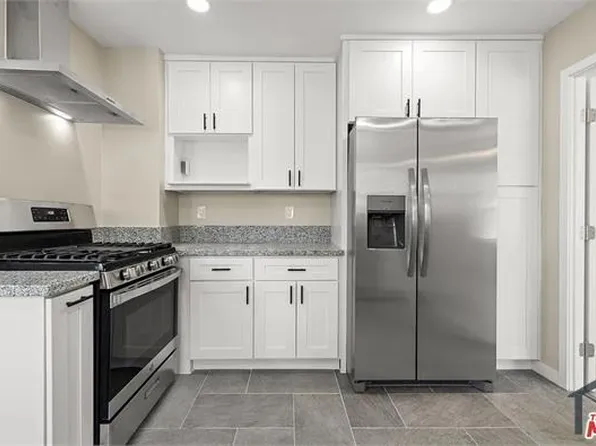 717 W 75th St, Los Angeles, CA 90044