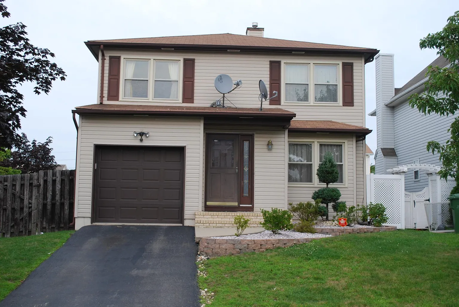 60 Tanbark Dr photo 1