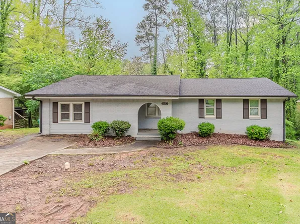 2682 Cavalier Dr, Decatur, GA 30034