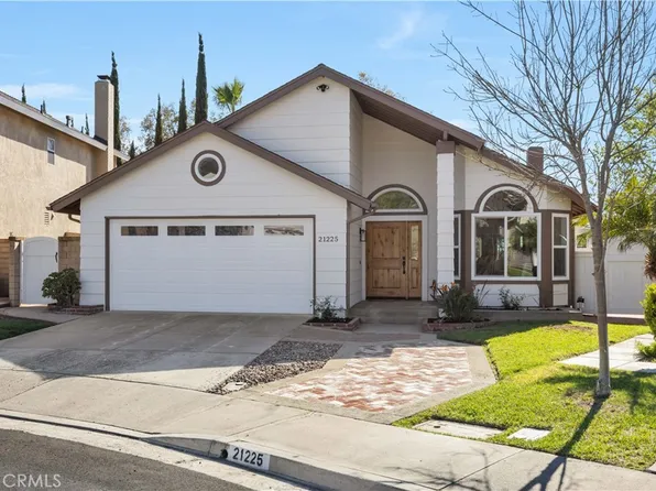 21225 Stonecreek Dr, Trabuco Canyon, CA 92679