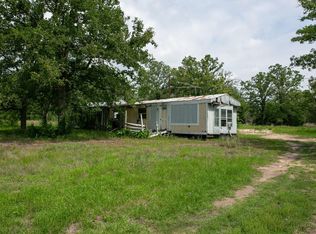 327 Teal Lake Dr, Caldwell, TX 77836