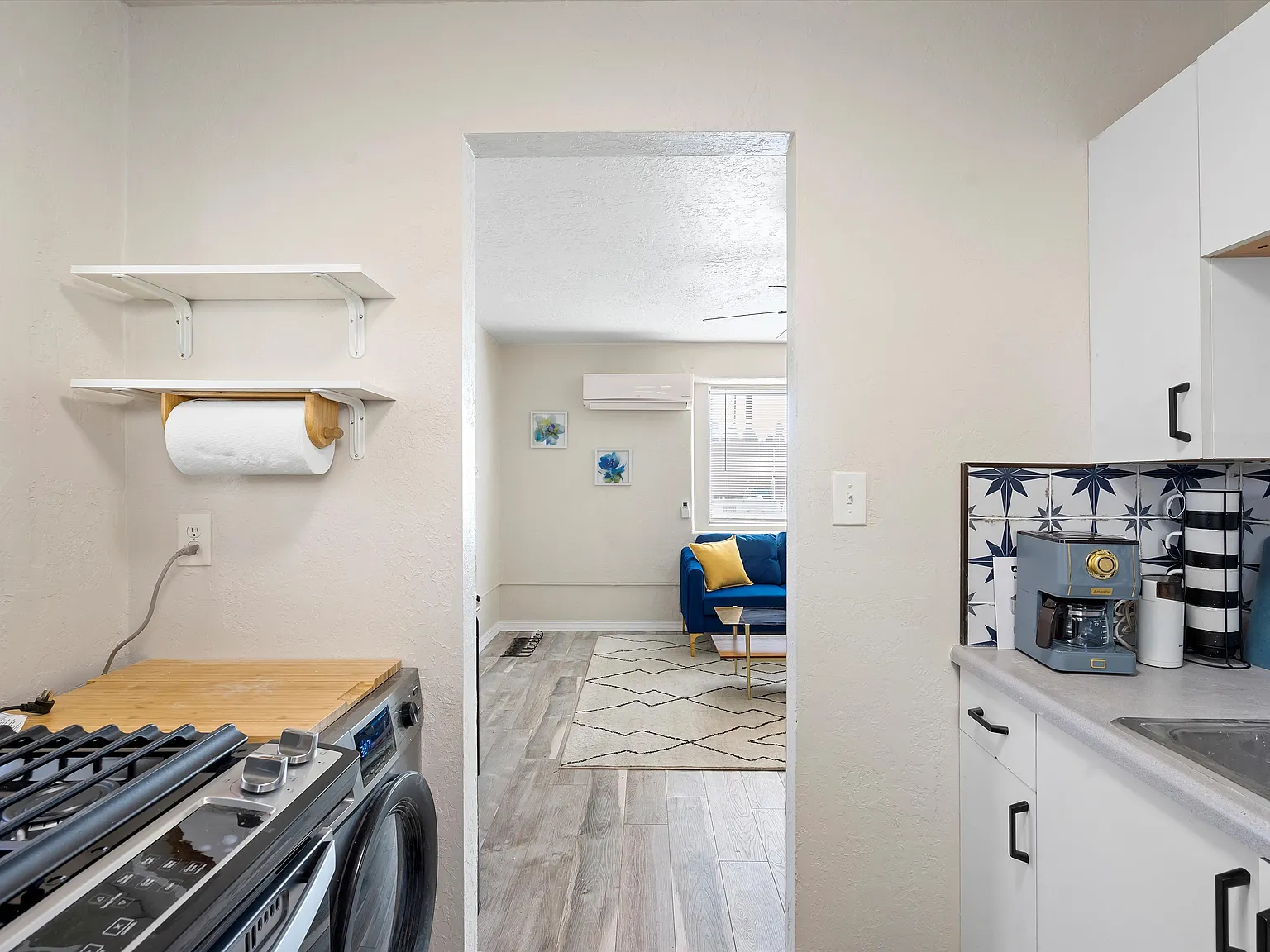 1 bed, 500 sqft, $1,350 — Photo 4