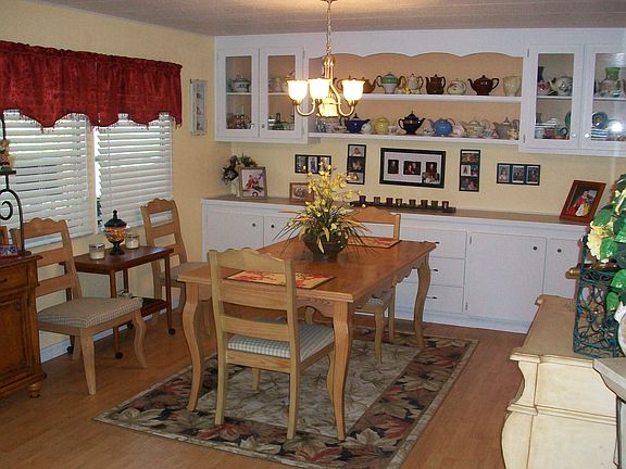 4th image of 203 Palo Verde Dr