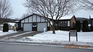 1st image of 730 10th Ave N