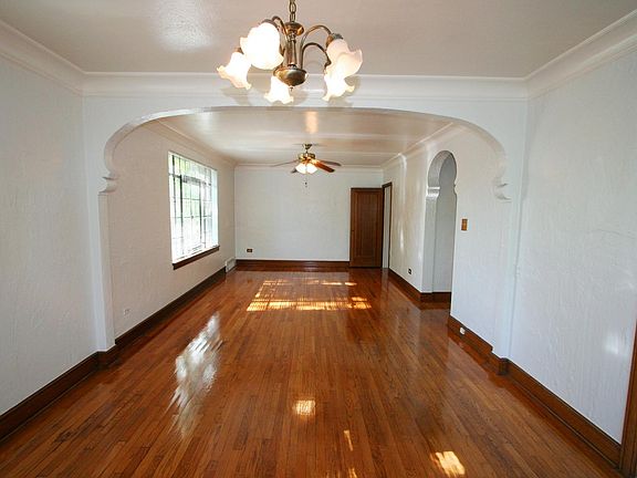 3rd image of 1407 E 10th Ave APT 6