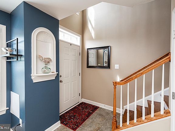 4th image of 3222 Ellington Ln