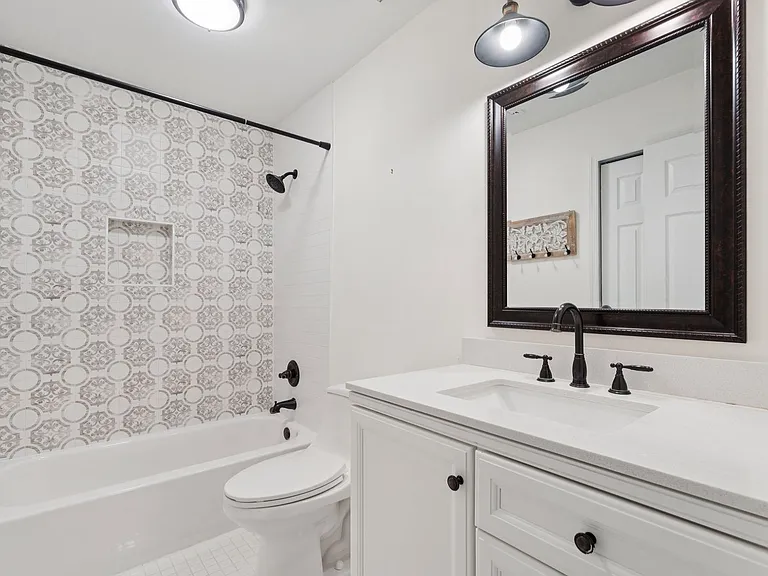 1291 Mason Mill Ct — Photo 26