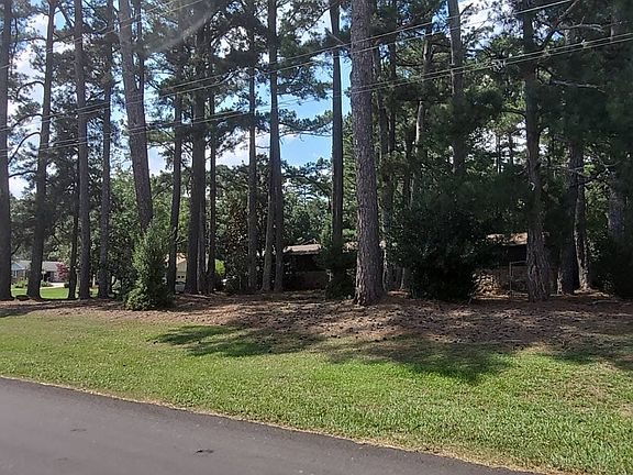 2nd image of 180 Marion Blvd