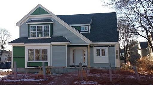 1st image of 10 Glover Pl #10