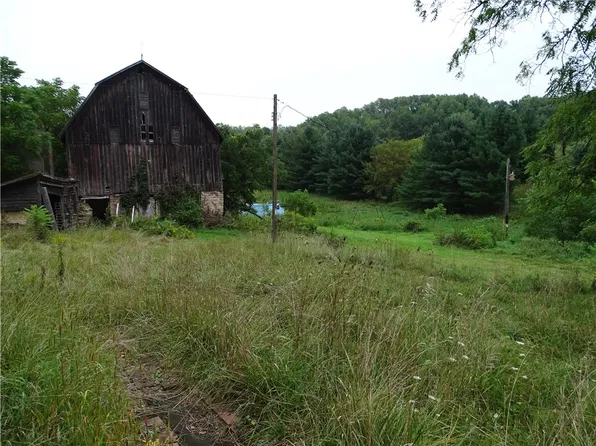 N6020 County Road W, Mondovi, WI 54755