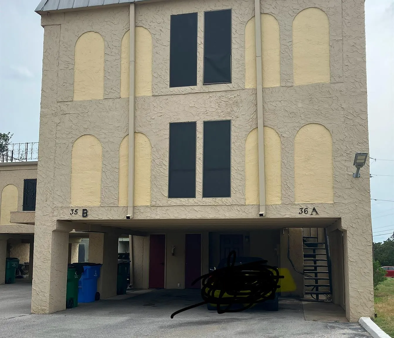 1 bed, 1.0 bath, 958 sqft, $1,395 — Photo 2