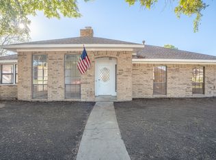 445 Brookfield Dr, Garland, TX 75040