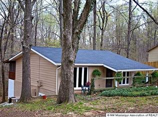 10756 Glen Cairn Cv, Hernando, MS 38632