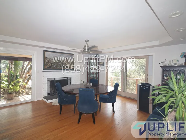 2655 Chauncey Dr — Photo 1