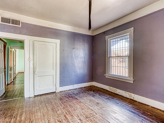 5th image of 3619 Montana Ave
