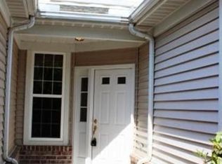 2530 Wyndgate Ct, Westlake, OH 44145