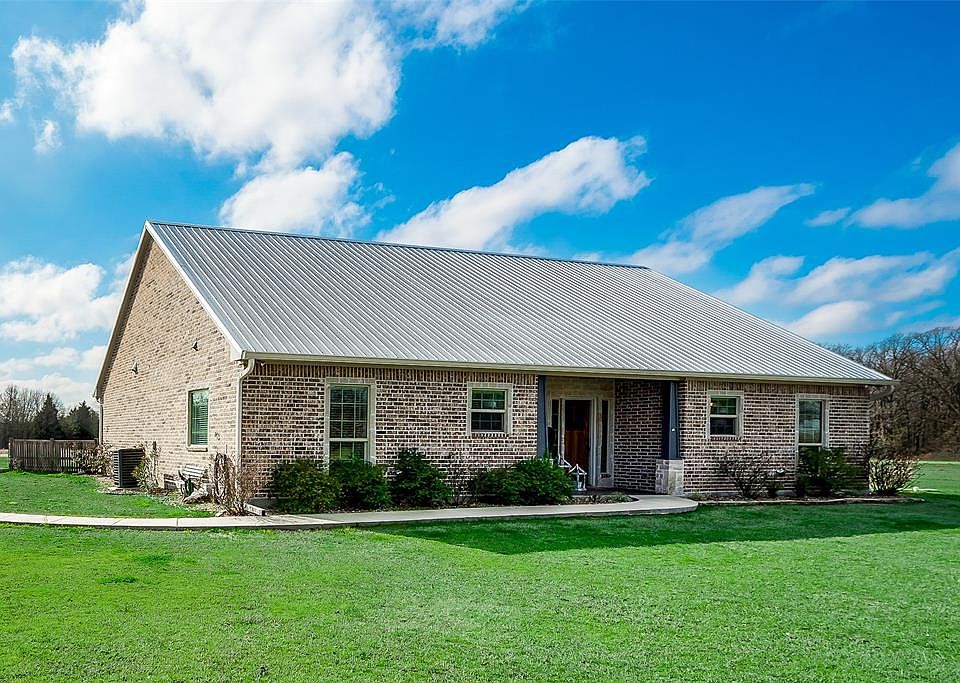 1st image of 2579 County Road 2296