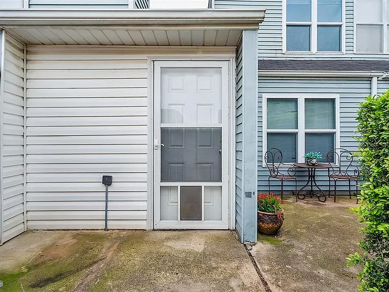9792 River Birch Dr — Photo 16