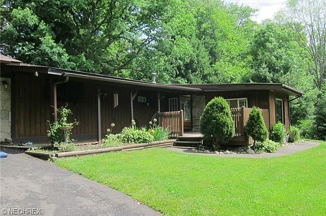 1st image of 18773 Riverview Dr