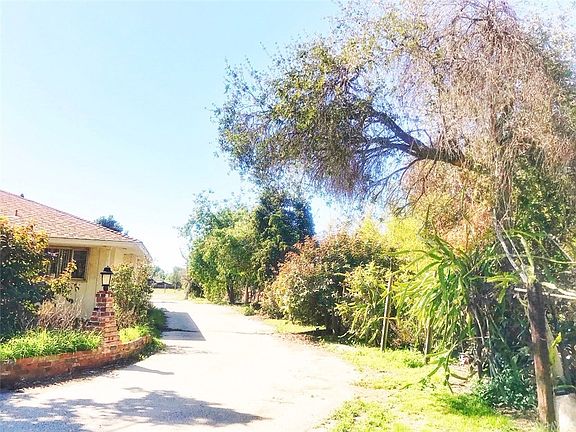 4th image of 11576 Yorba Ave