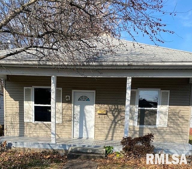 1st image of 212 W Park St