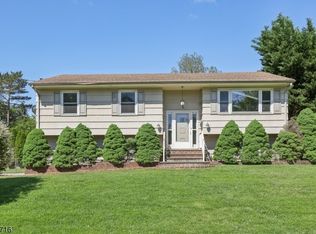1 Spring Garden Dr, Madison, NJ 07940
