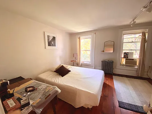 Rented by Evans Real Estate | media 7