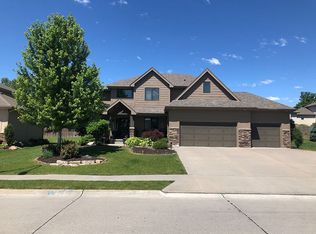 2110 S 192nd Ave, Omaha, NE 68130