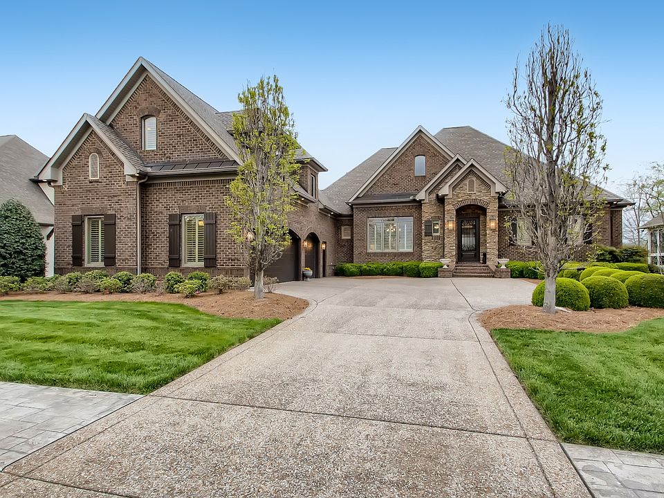 1st image of 1239 Chloe Dr