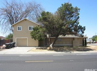 7430 Flamingo Way, Sacramento, CA 95828