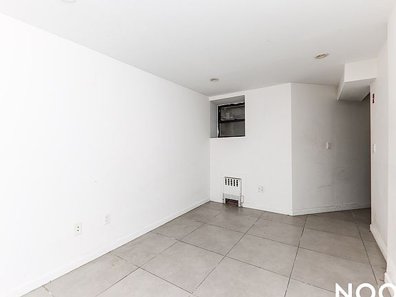 5th image of 154 Rogers Ave #1A