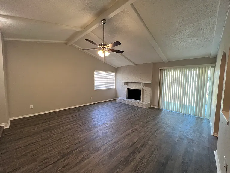 3037 Burning Tree Ln — Photo 6