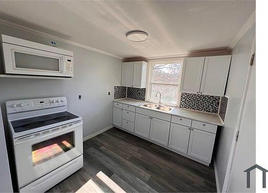 4th image of 522 Little Ave