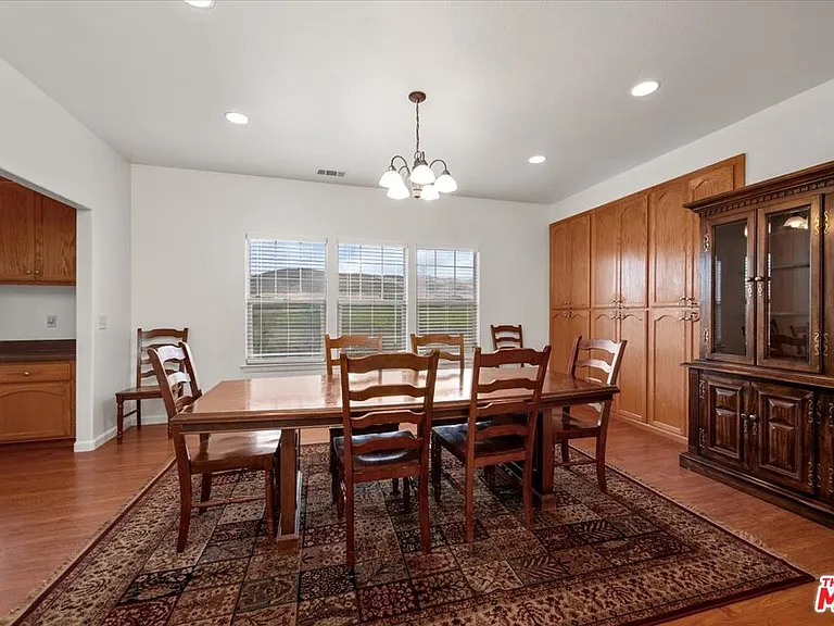 220 Hans Pl — Photo 19