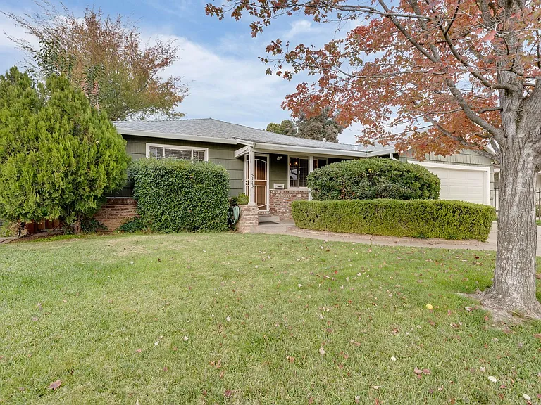 5113 Sitton Way — Photo 2