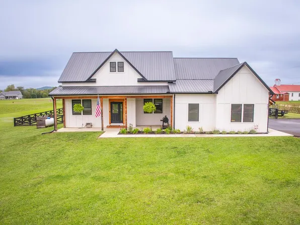 485 Clayton Mills Cir, South Salem, OH 45681