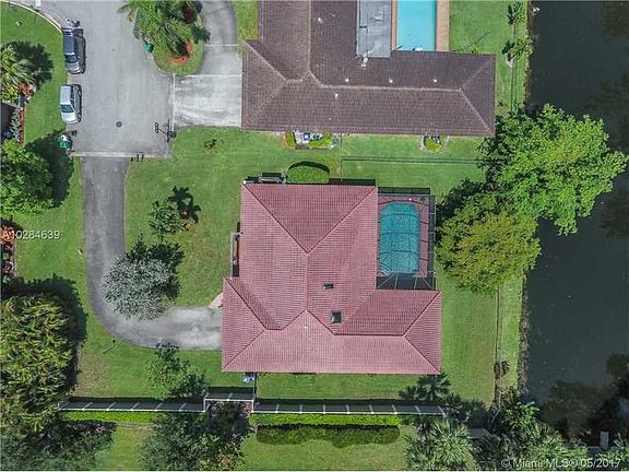 2nd image of 10741 NW 9th Ct