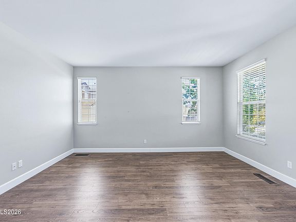 5th image of 1770 Kodiak Cir