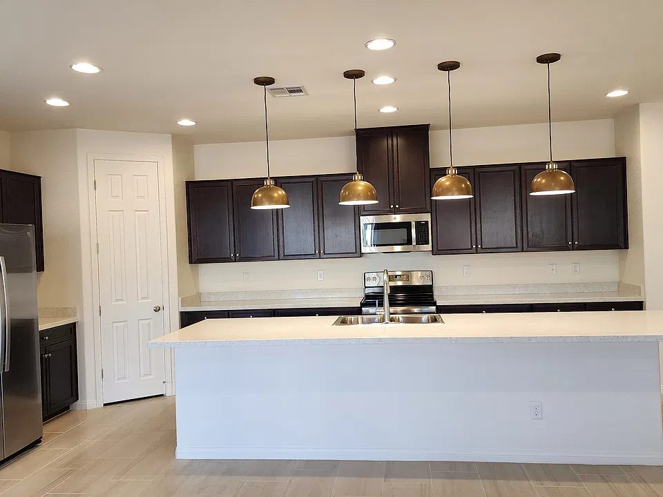 125 Parliament Cyn