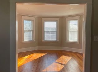 115 Bellevue St #2, New Bedford, MA 02744