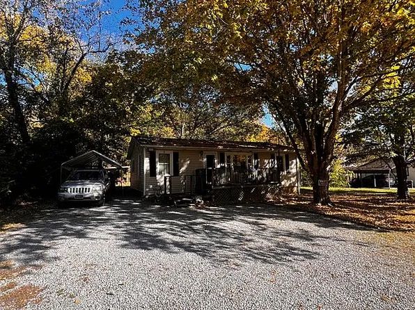4526 Sunnyfield Dr, Pegram, TN 37143