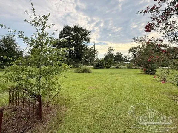 6018 Highway 99, Molino, FL 32577