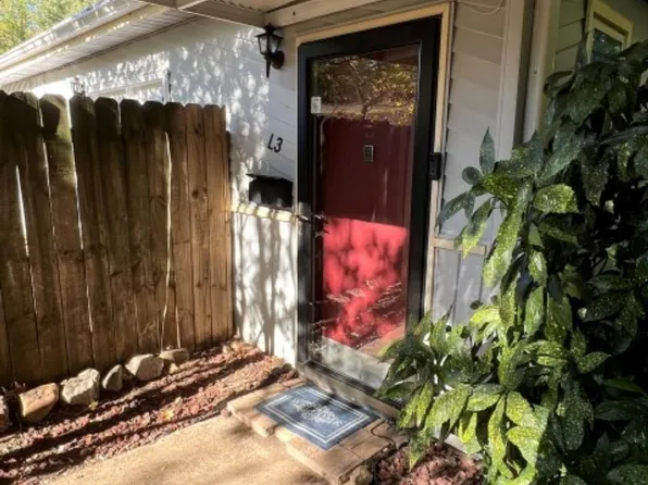 3706 E North St APT L-3, Greenville, SC 29615